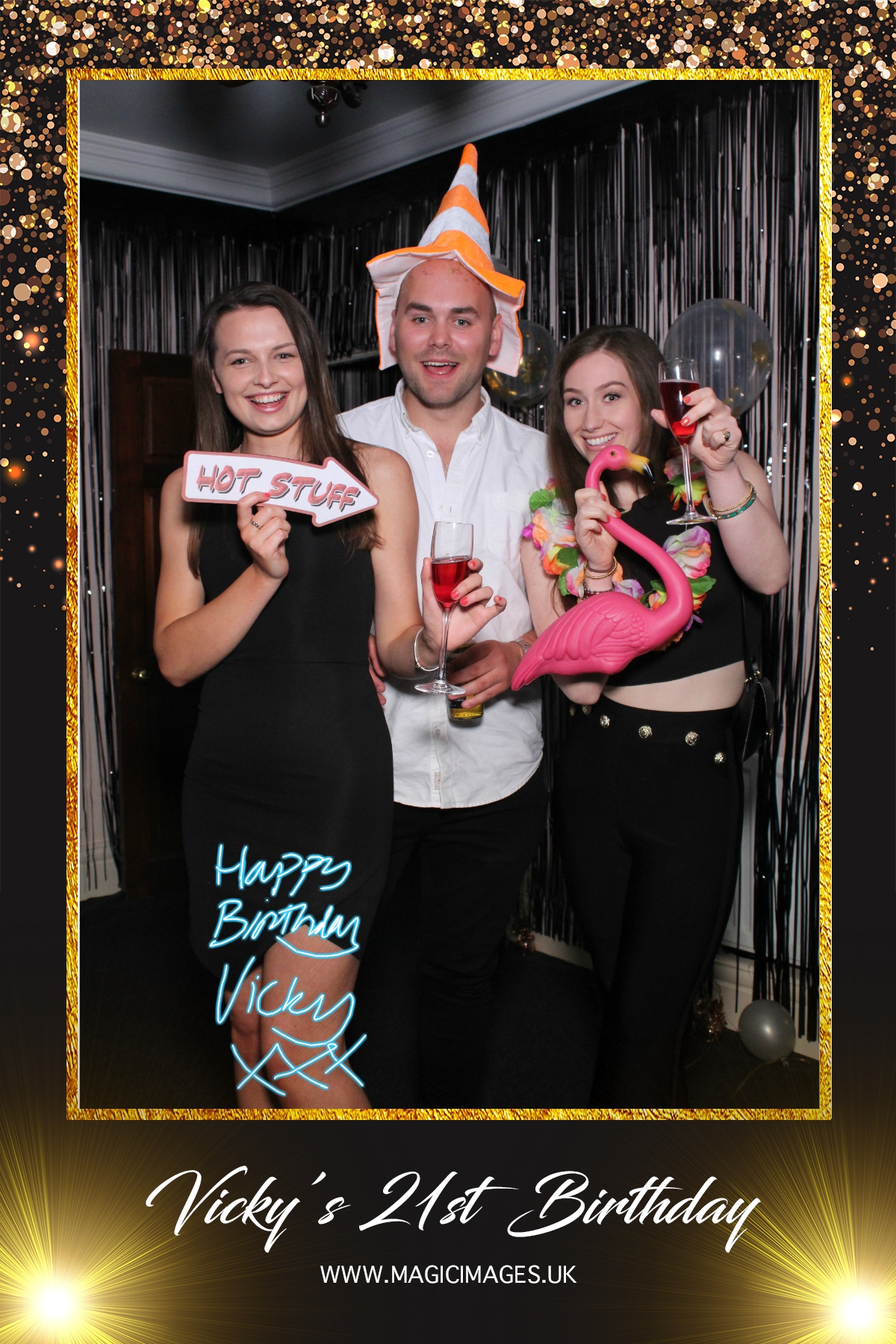Vicky's 21st Birthday party   | View more photos from the event at gallery.magicimages.uk/u/MagicImages/Vickys-21st-Birthday-party